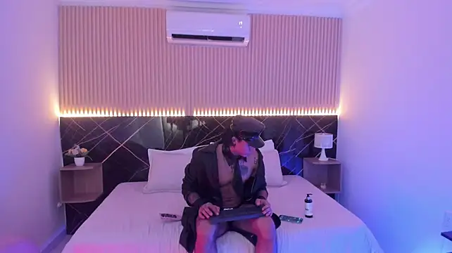 Damian_romanoff_ Live XXX-Chat
