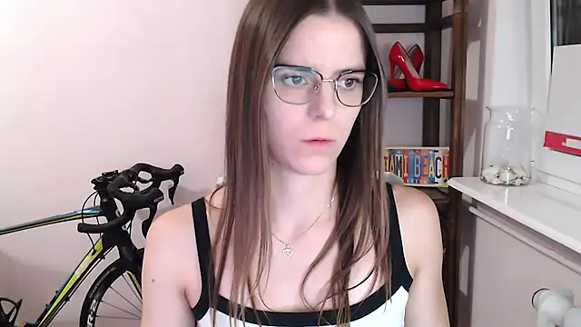 Онлайн чат XXX love_megi