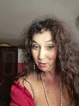 GypsyEsmeralda's Live XXX Chat