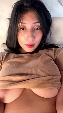 Mavi_roouse's Live XXX Chat