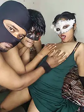 New_desi_bhabhi Adlı Modelin Canlı XXX Sohbeti