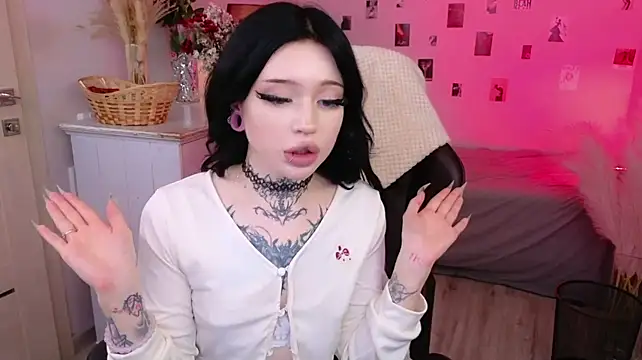 Sembang XXX Secara Langsung Emma_Kirks