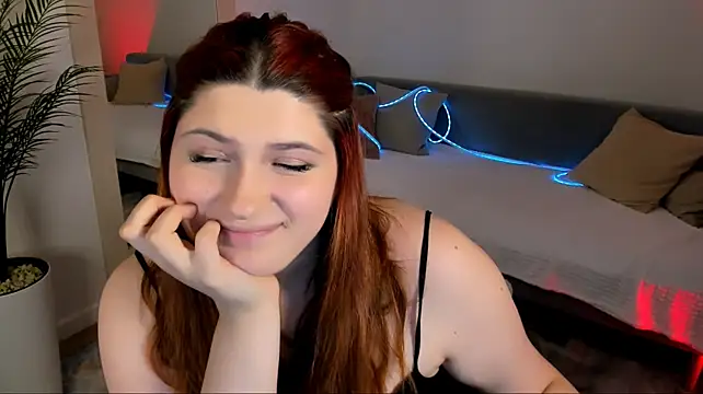 Chat +18 de FieryMilena ao vivo