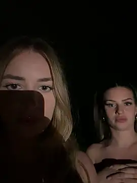 EvieEvans' Live XXX Chat