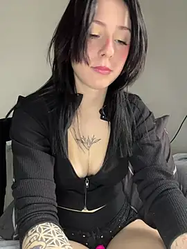 Alaskahosh's Live XXX Chat