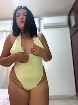 Lia_sexx élő XXX-chatje