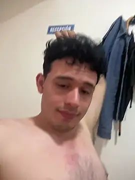 Keylerth_ Chat XXX live