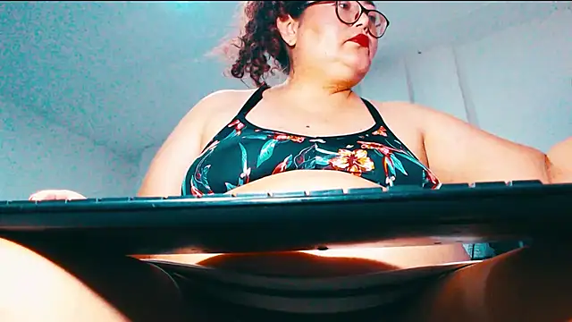 Chat XXX ao vivo de ashelymalefica