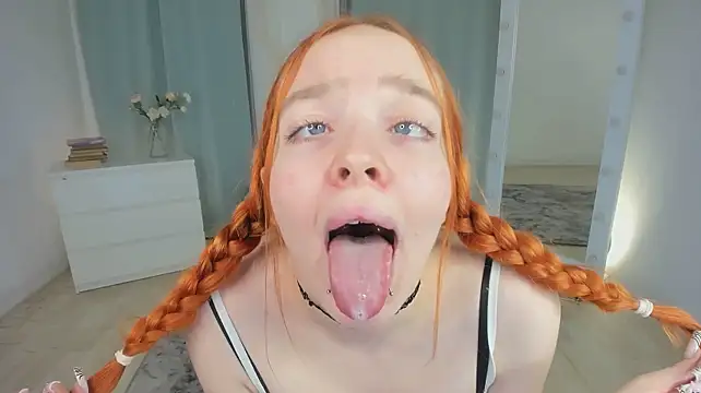 Chat +18 de BellaMontgomery ao vivo