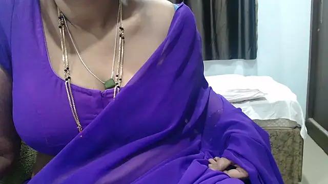 Chat +18 de sunitha-3 ao vivo