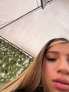 Živý XXX chat Issa_pink18
