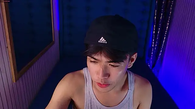 Chat XXX ao vivo de Kaydee_Callix