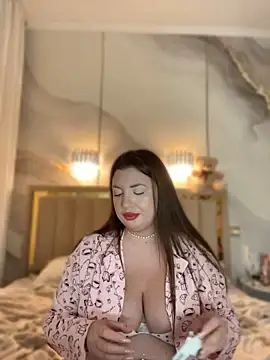 แชท XXX สดของ Miss-Tiffaa