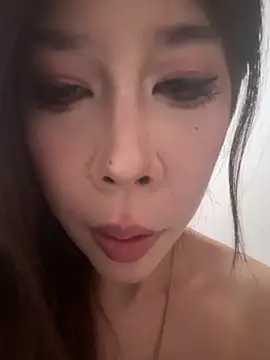 Živý XXX chat qianhan_x