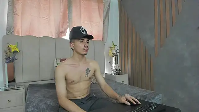 Chatroom XXX en direct de MaximumSteel_