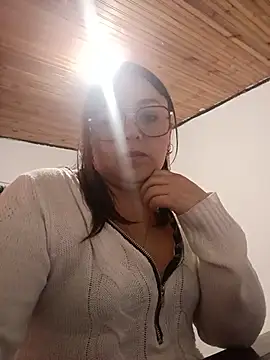 Chat +18 de Analia-12 ao vivo
