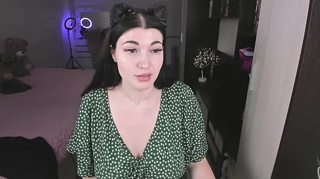 Snowdroppie____'s Live XXX Chat