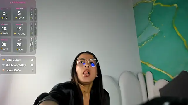 dennis_ford Chat XXX live