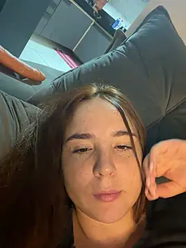 XXX chat uživo modela AMORINHA_S2_