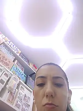 دردشة LunaZambrano الجنسية المباشرة