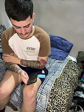 XXX chat uživo modela Valleco