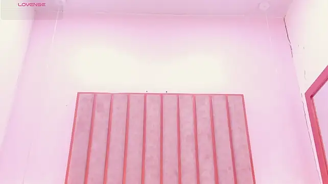 Chat +18 de Zoe_Monrow ao vivo