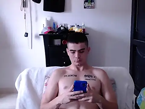 Zac_Efront 现场XXX聊天