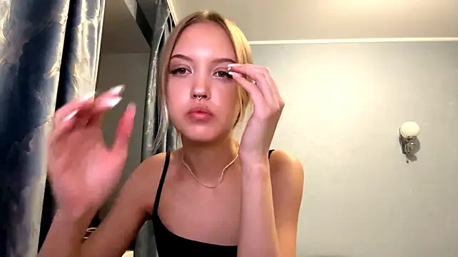 PilarShultz Chat XXX live