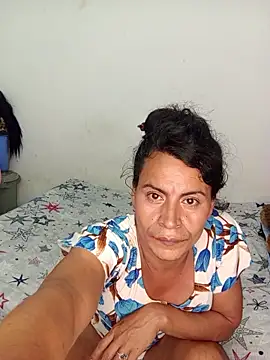 Chat +18 de zamarasexy ao vivo