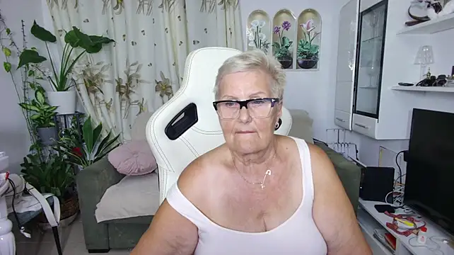 Chat +18 de Selenna57 ao vivo