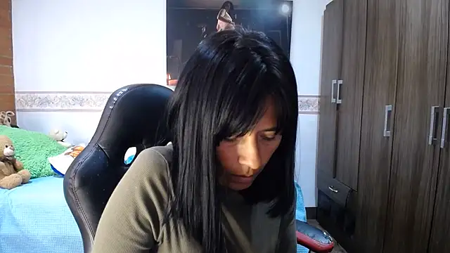 sharoon_cheerry's Live XXX Chat