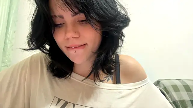 Chatroom XXX en direct de JessyFlowers