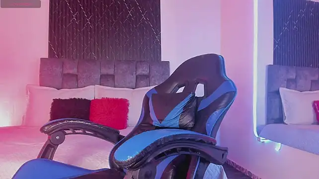 Alexxus_Smith Pertunjukan Webcam