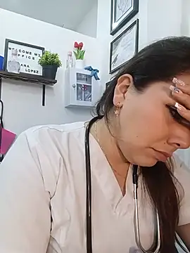 SARA_21-'s Live XXX Chat