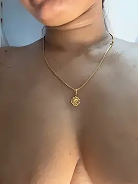 Hot-Haney77 webkamerás műsora