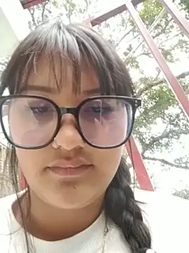 Chat +18 de Emily-7 ao vivo