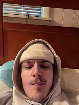 CarmeloA Live XXX-Chat