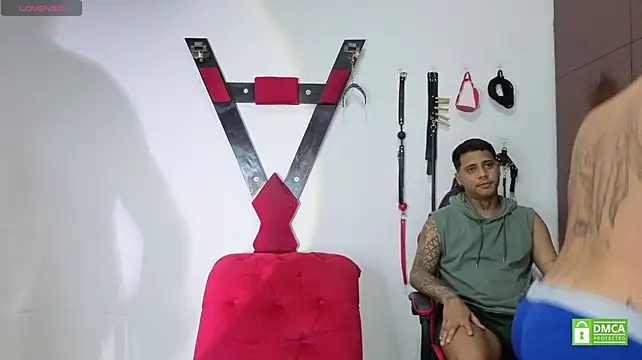 EliteBoysLive Adlı Modelin Canlı XXX Sohbeti