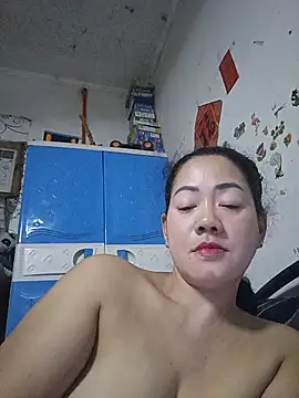 Chat +18 de SweetASS6969 ao vivo