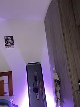 Taylor_DiamondBoy – Naživo XXX chat
