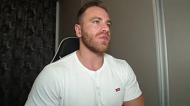 Živý XXX chat Thori92