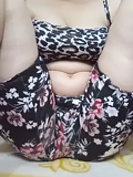 ghadira_ Adlı Modelin Canlı XXX Sohbeti