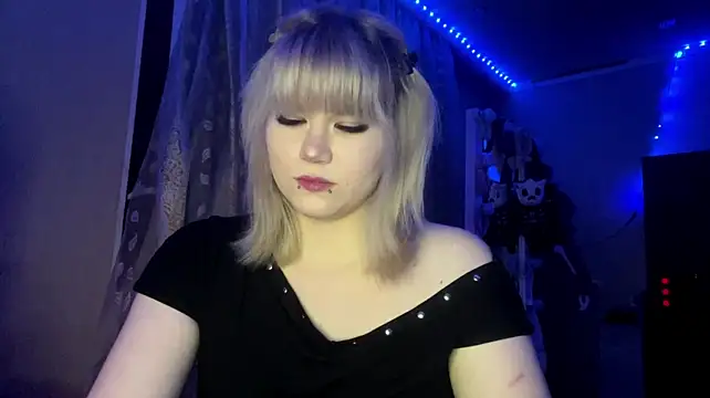 HelloKinki Chat XXX live
