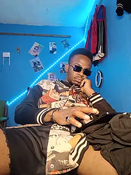XXX chat uživo modela Bigdiqqmulla
