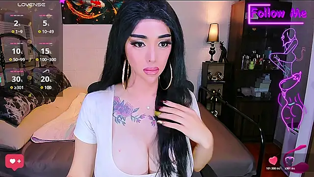دردشة TasteMe2Cum الجنسية المباشرة