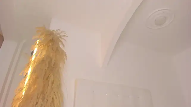APRILL_FOXX live XXX chat