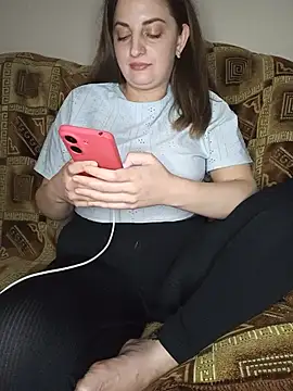 צ'אט XXX בשידור חי של Enchanting_Eve