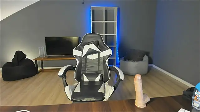 Chat +18 de ViolaMon ao vivo