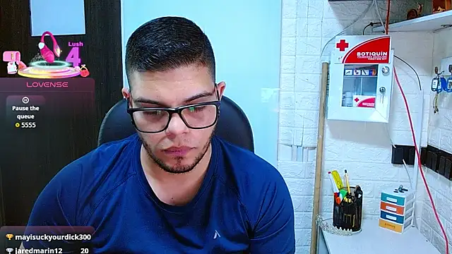 XXX chat uživo modela Realjoel01