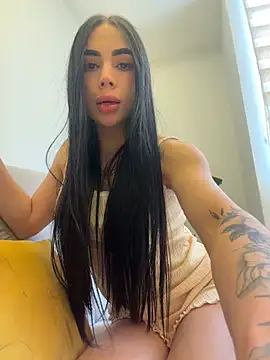 tamy_xoo লাইভ XXX চ্যাট